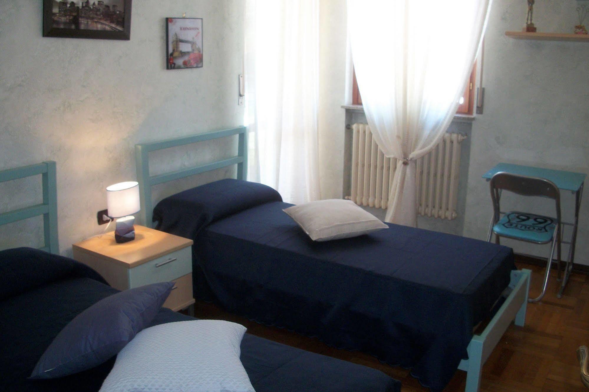 B&B Southitaly Busto Arsizio Exteriör bild